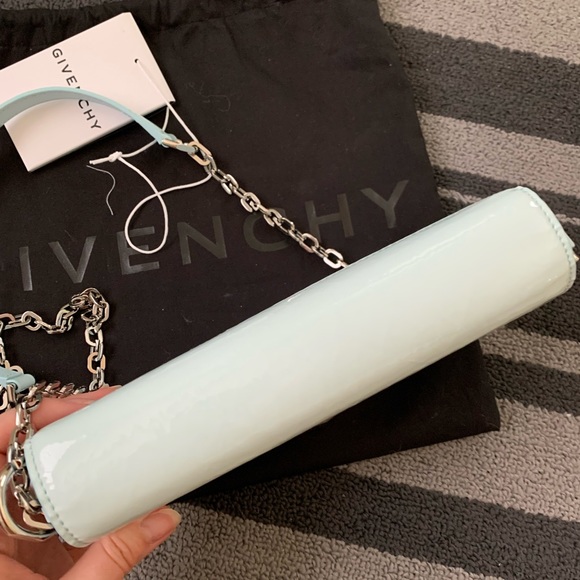 Givenchy small 4G shoulder crossbody bag - Picture 9 of 10